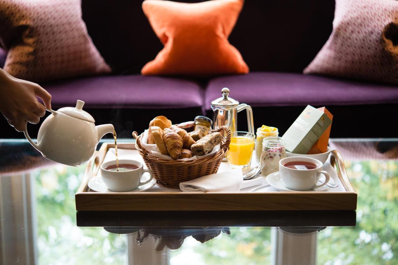 One Devonshire Gardens A Hotel Du Vin Glasgow Dış mekan fotoğraf Room service
